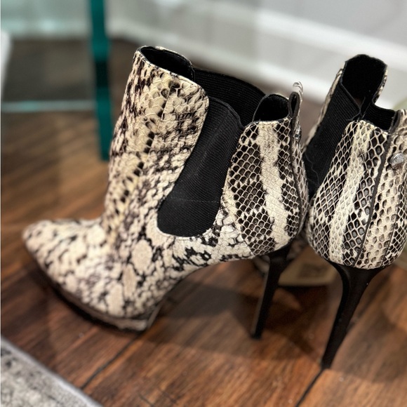 Michael Kors Genuine Snakeskin Animal Print Platform Boots - Picture 5 of 13